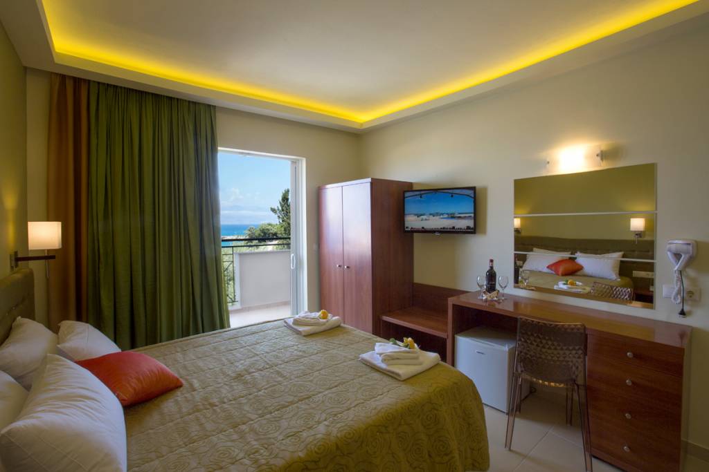 Mareblue Beach Corfu Resort